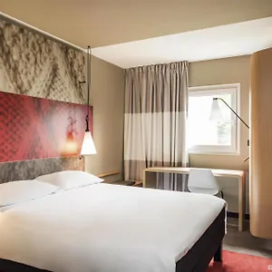 Ibis Canal Saint Martin Hotel